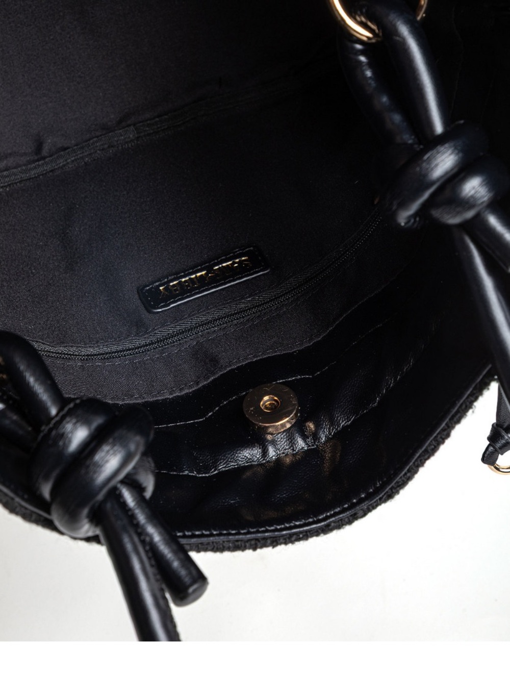 Sam & Libby Black Textured Bucket Shoulder Bag with Knot Handle - Picture 4 of 7
